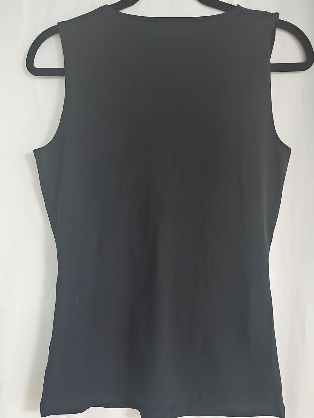 Nine West Black Sleeveless Ring-Knot V-Neck Top - Picture 3 of 6
